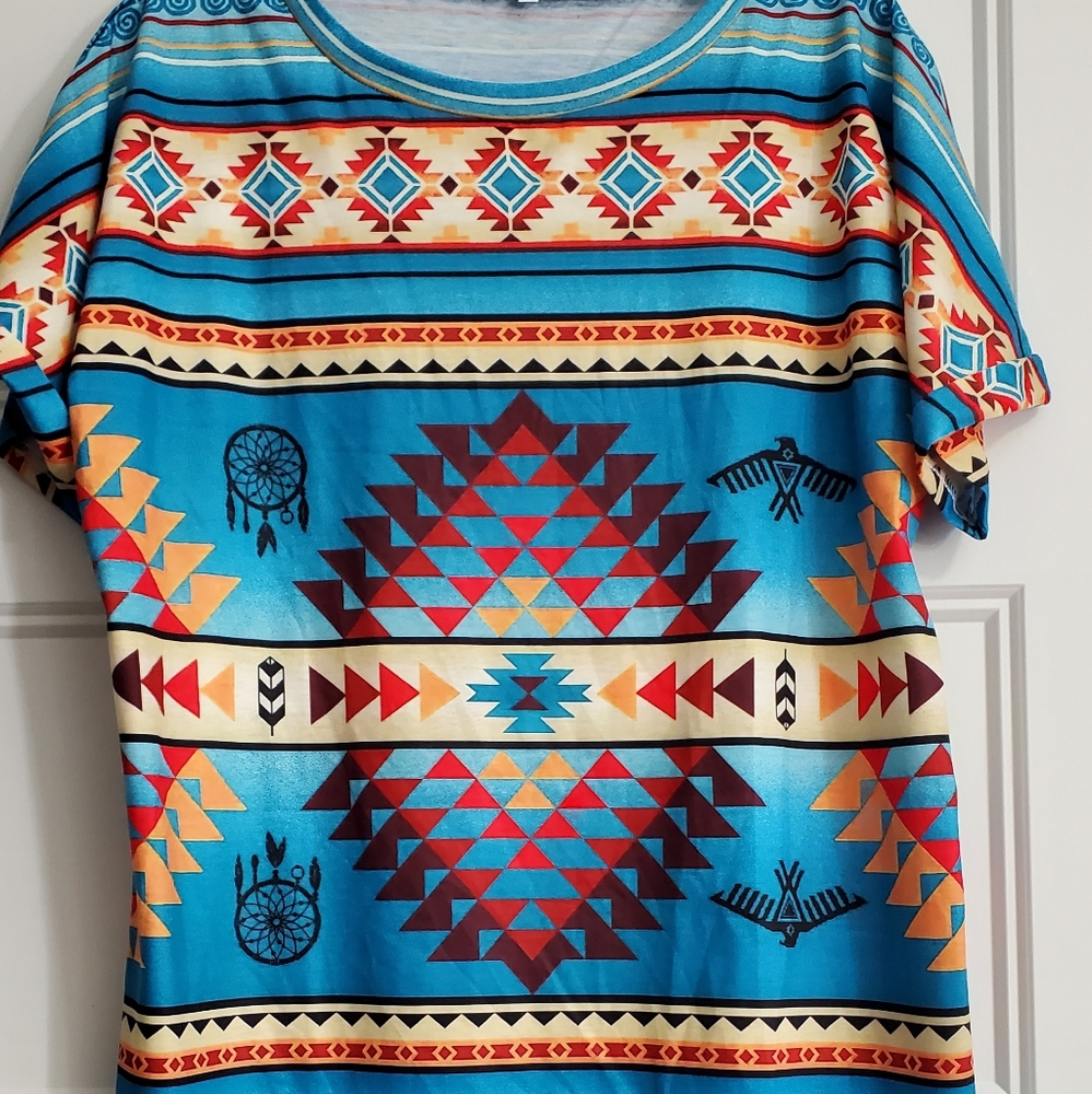Vintage Style Aztec Inspired Short Sleeve NWOT - Picture 1 of 3